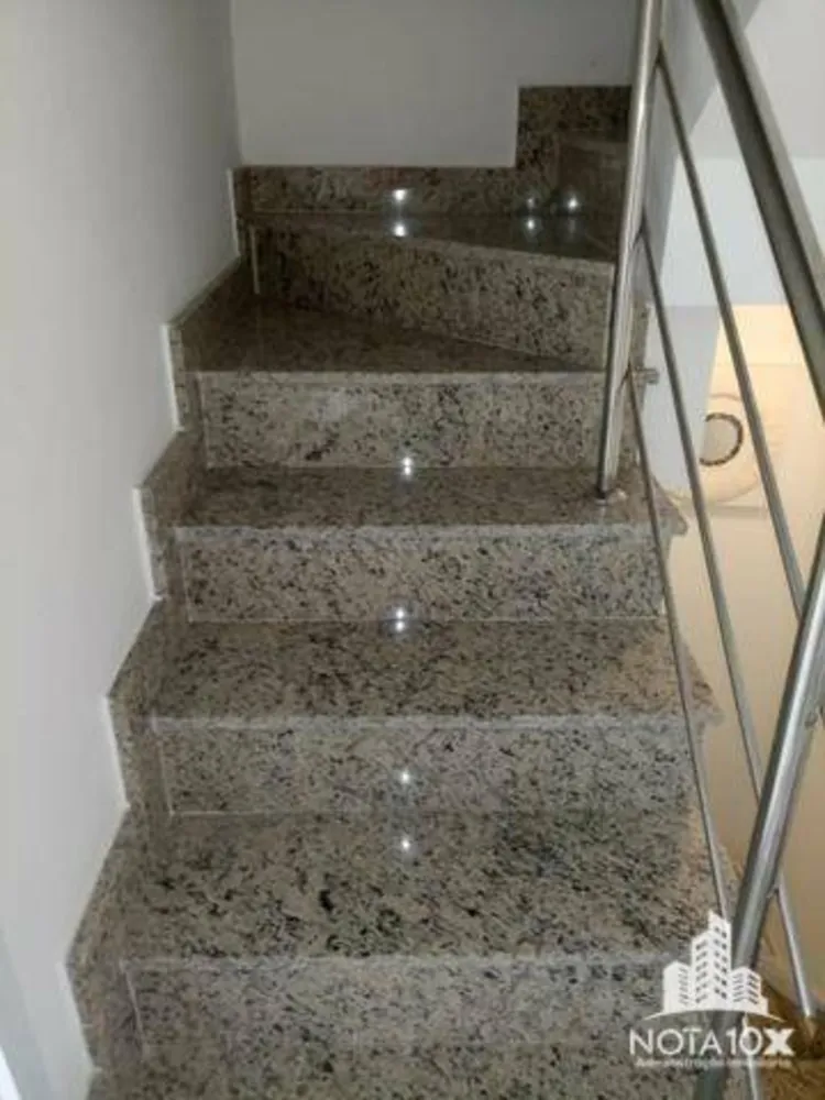 Casa, 3 quartos, 240 m² - Foto 15