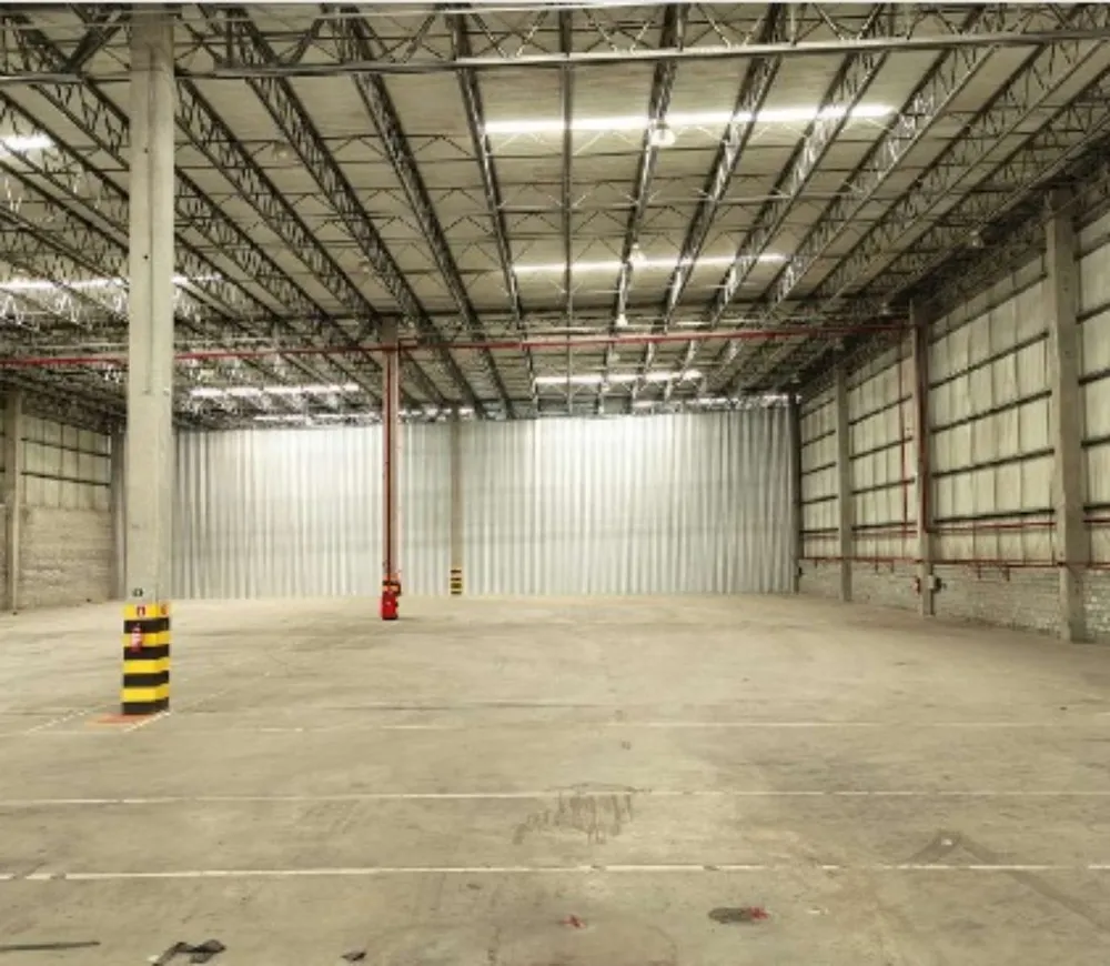 Depósito-Galpão, 14000 m² - Foto 2