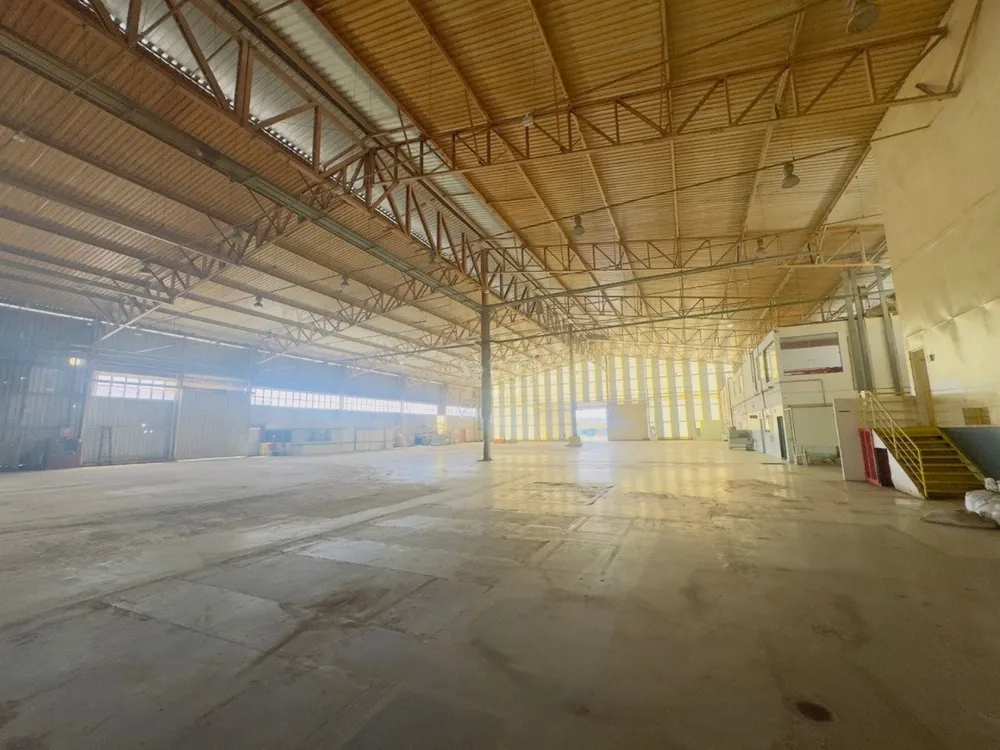 Depósito-Galpão, 3837 m² - Foto 1