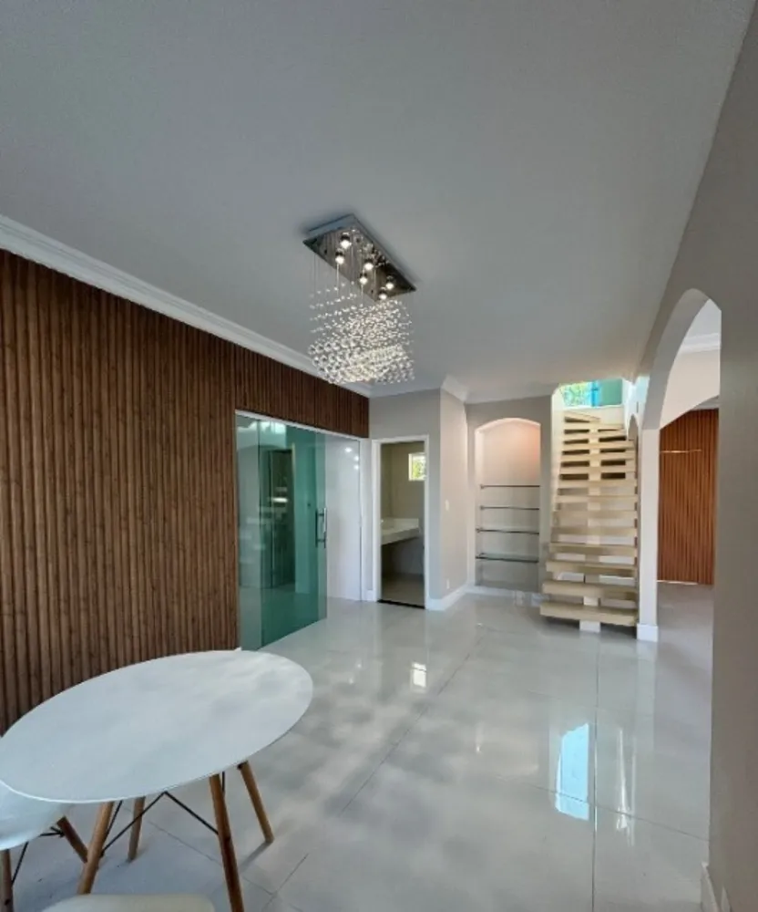 Casa, 6 quartos - Foto 1