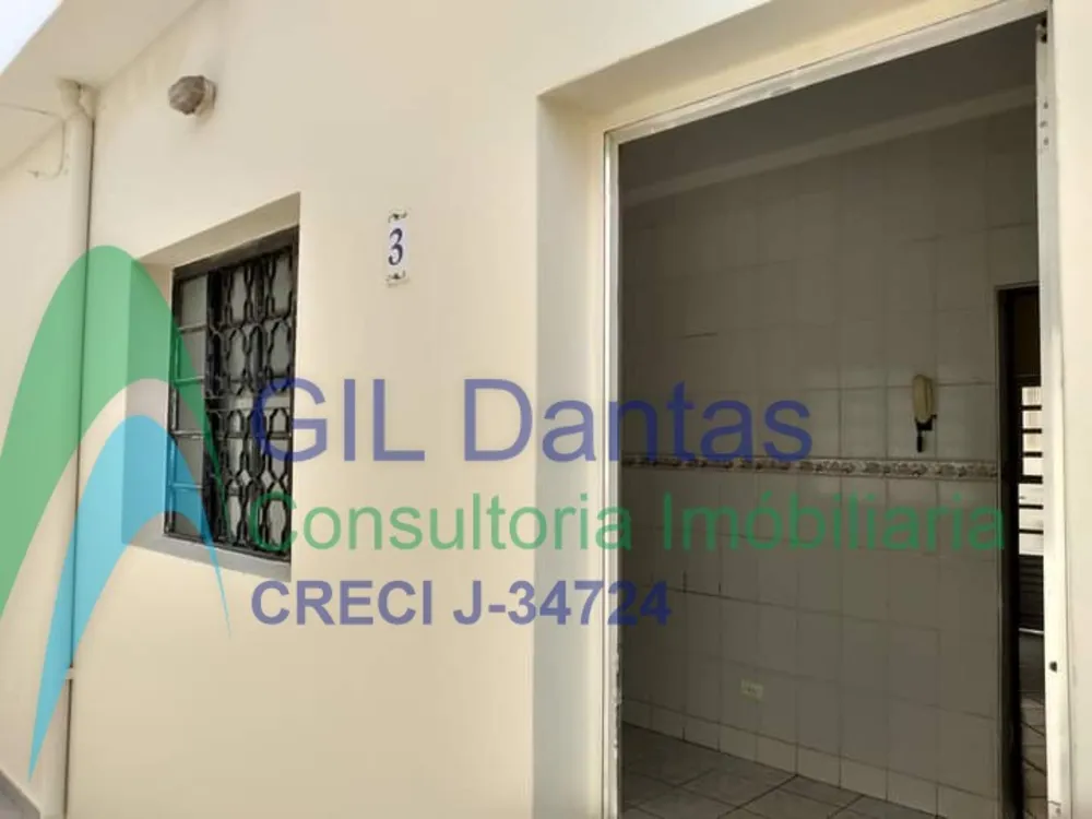 Casa, 1 quarto, 211 m² - Foto 2