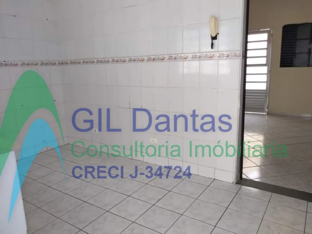 Casa, 1 quarto, 211 m² - Foto 4