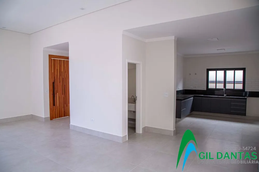 Casa, 3 quartos, 210 m² - Foto 2