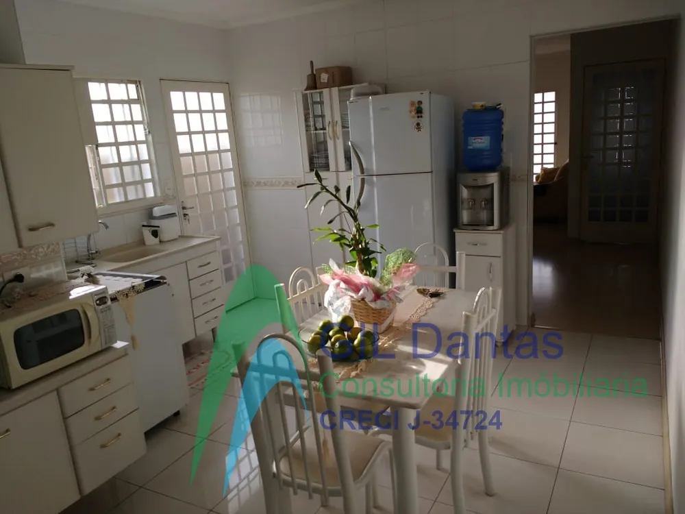 Sobrado, 2 quartos, 233 m² - Foto 2