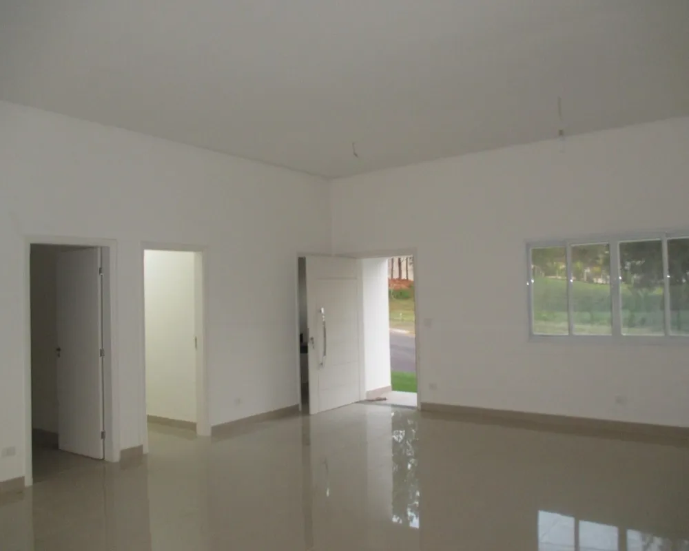 Casa, 4 quartos, 230 m² - Foto 1