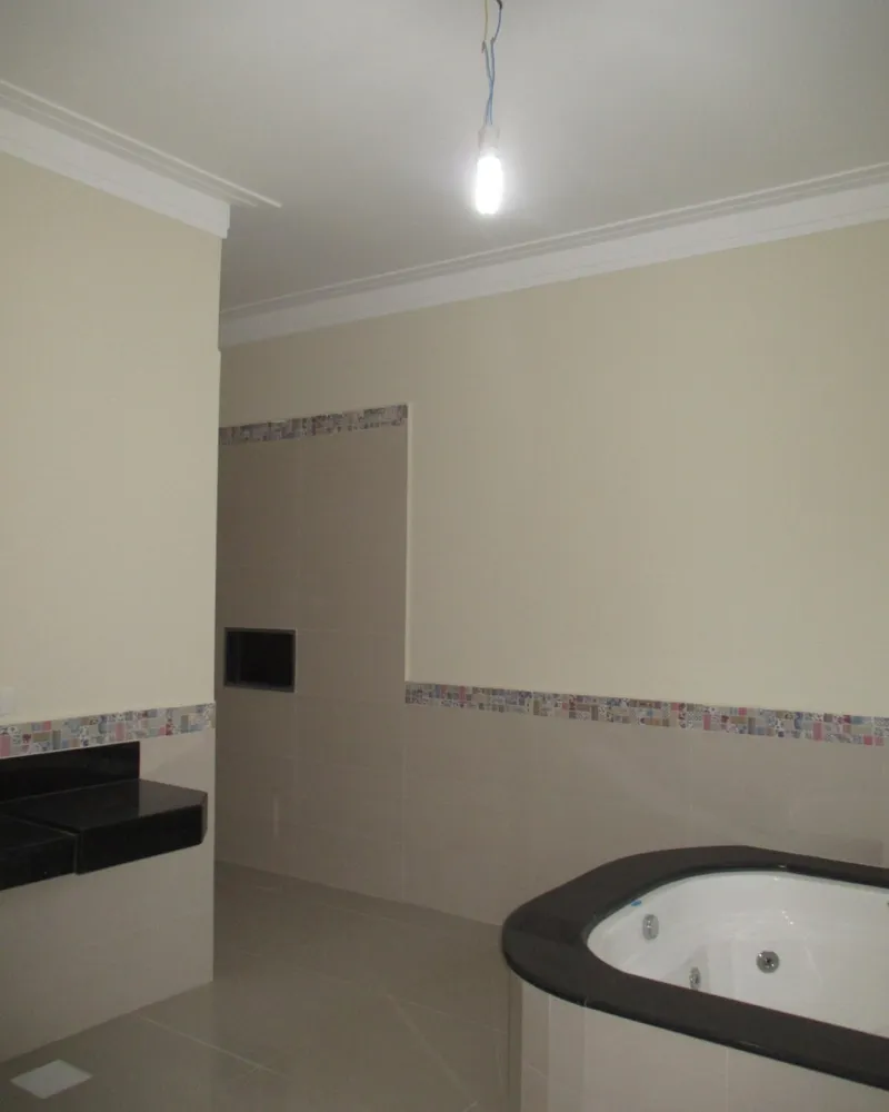 Casa, 4 quartos, 230 m² - Foto 4
