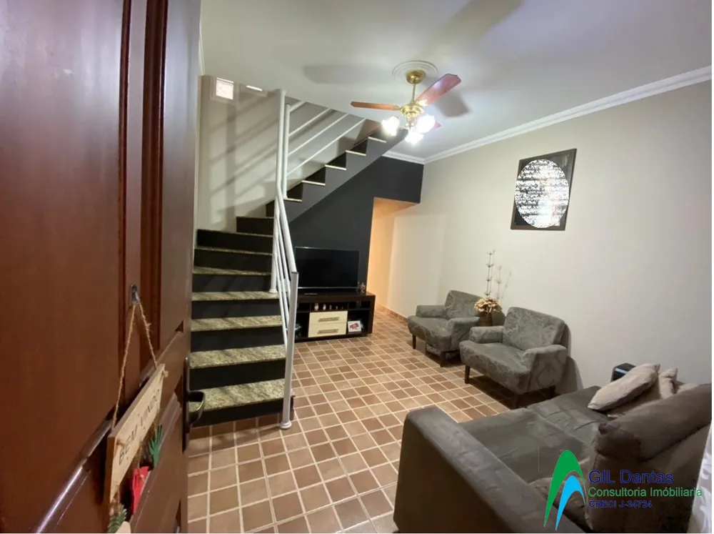 Sobrado, 2 quartos, 212 m² - Foto 1