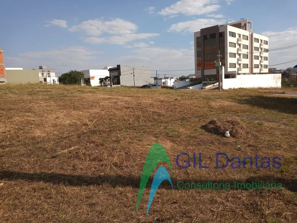 Loteamento e Condomínio, 1200 m² - Foto 1