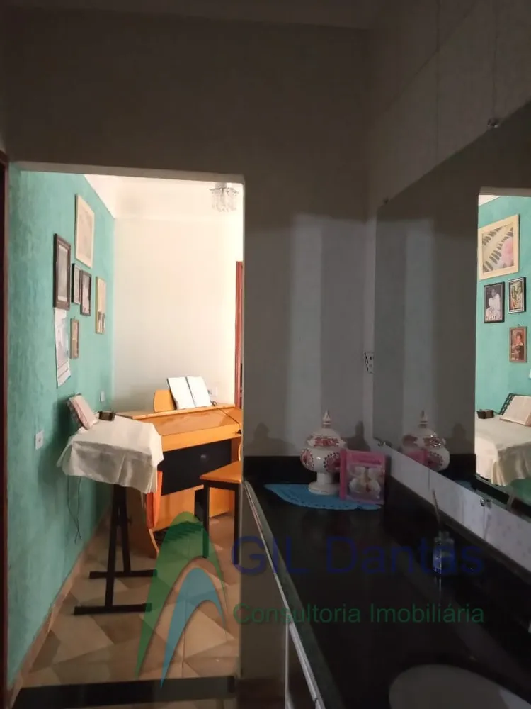 Chácara, 3 quartos, 1161 m² - Foto 4
