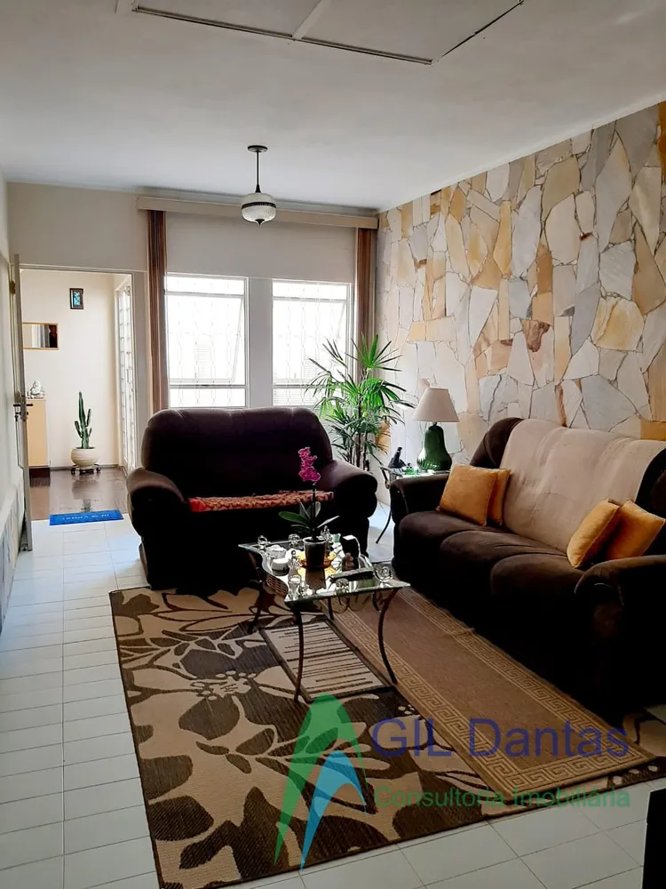 Casa, 4 quartos, 200 m² - Foto 1