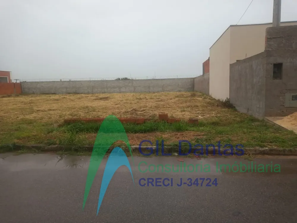 Terreno, 240 m² - Foto 1