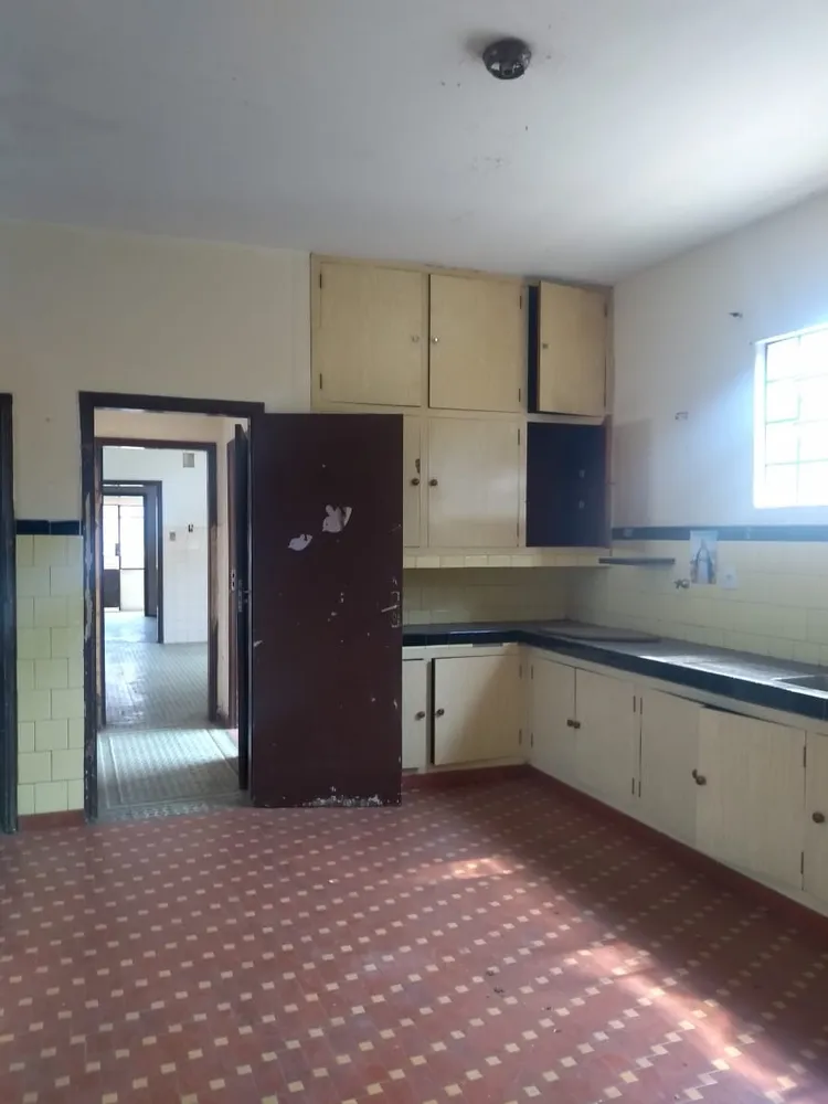 Casa, 4 quartos, 205 m² - Foto 2