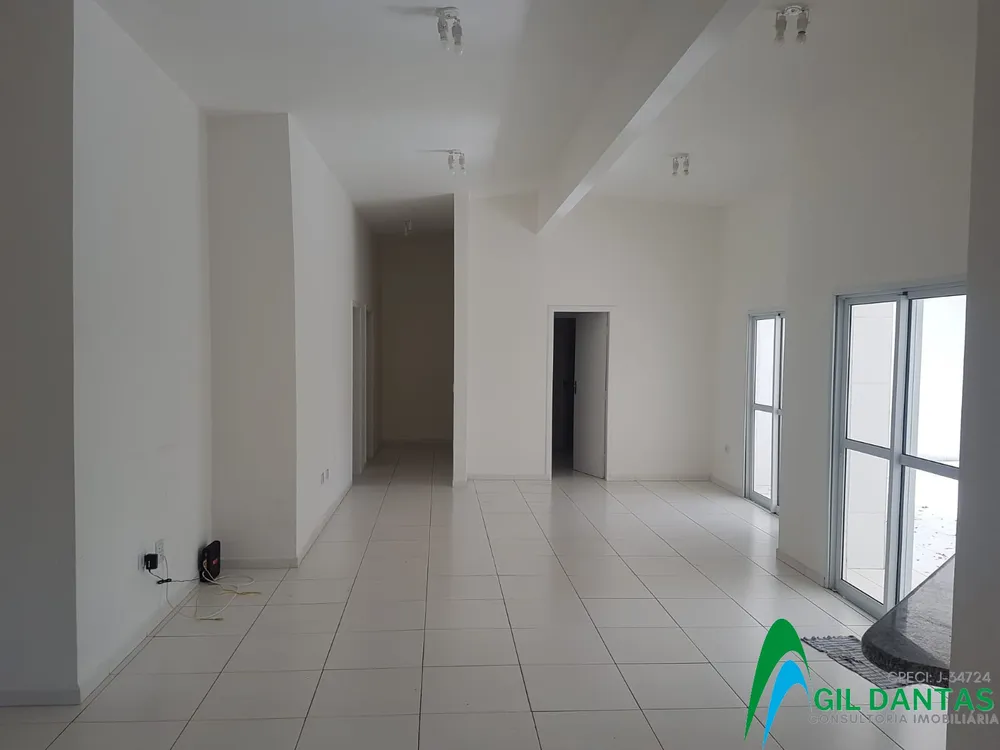 Casa, 3 quartos, 211 m² - Foto 1