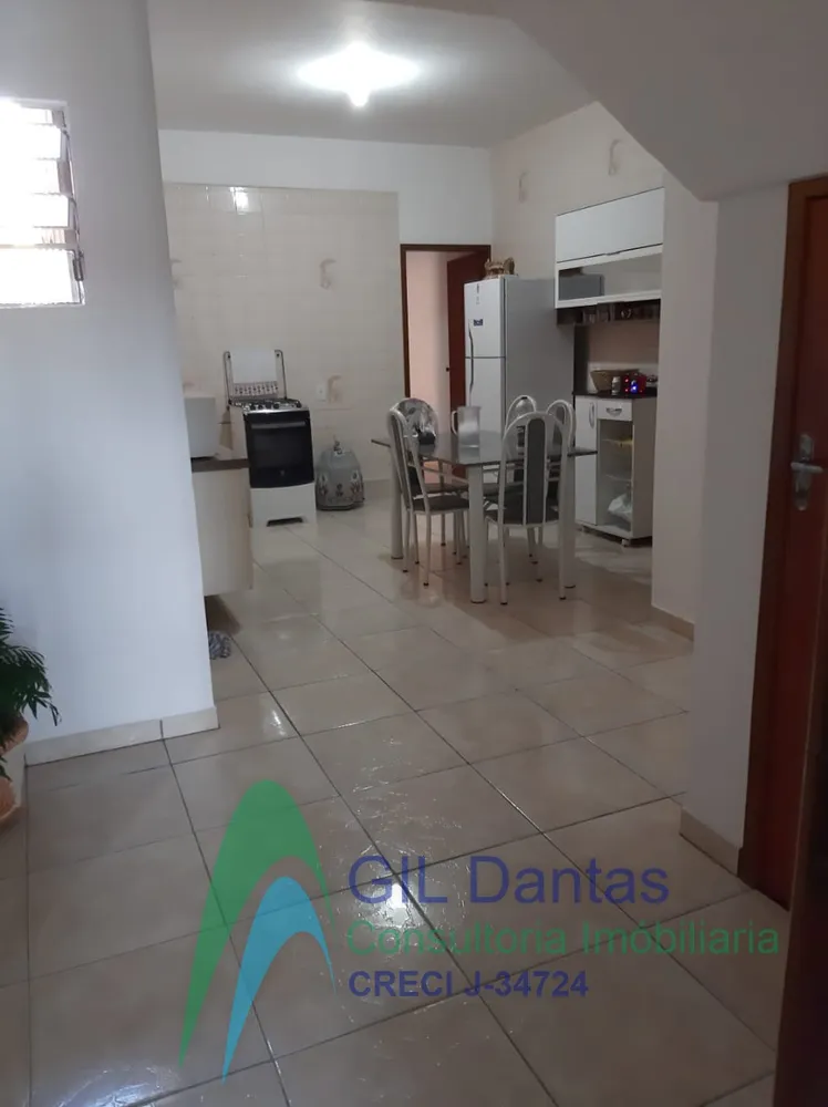 Casa, 2 quartos, 254 m² - Foto 2