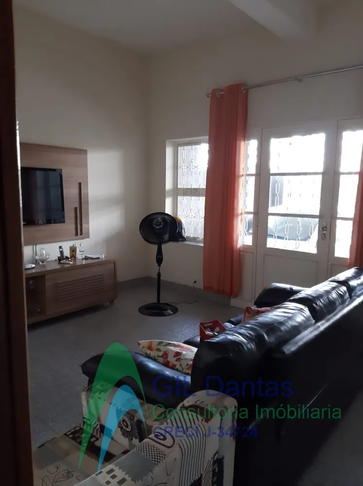 Casa, 2 quartos, 254 m² - Foto 1