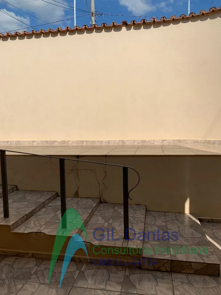 Casa, 3 quartos, 211 m² - Foto 2