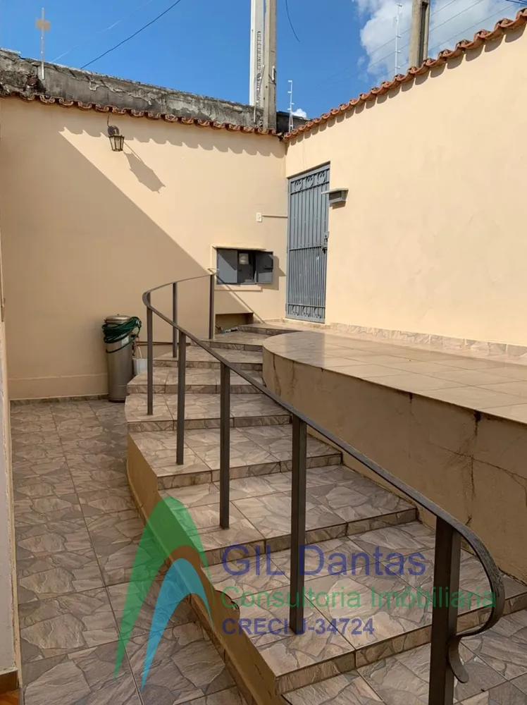Casa, 3 quartos, 211 m² - Foto 4