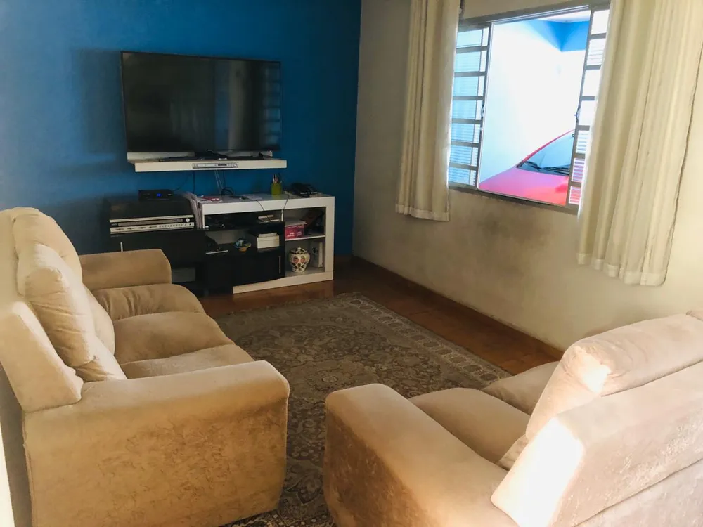Casa, 3 quartos, 205 m² - Foto 3