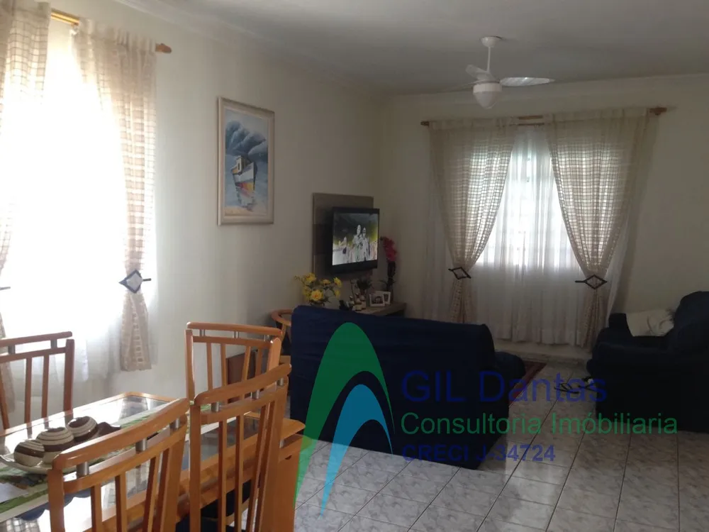 Casa, 3 quartos, 215 m² - Foto 3
