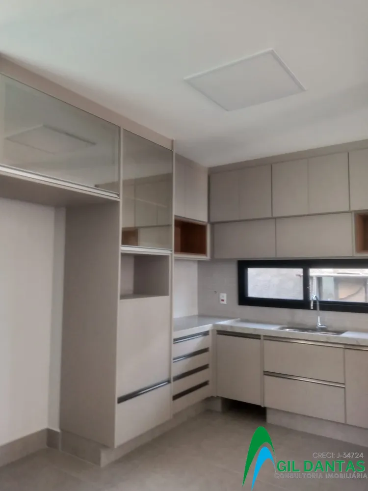 Casa, 3 quartos, 286 m² - Foto 3