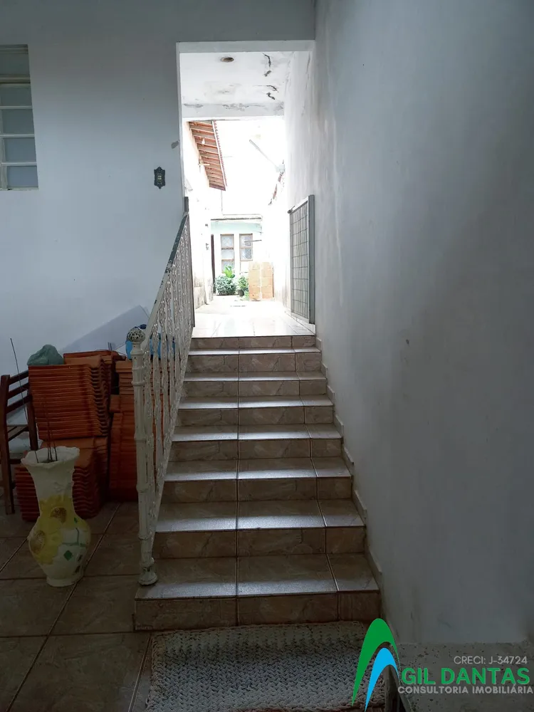 Casa, 5 quartos, 174 m² - Foto 4