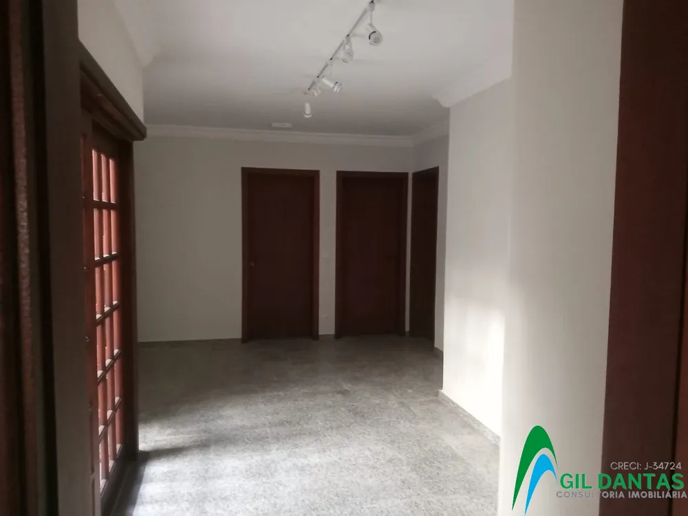 Casa, 4 quartos, 200 m² - Foto 2
