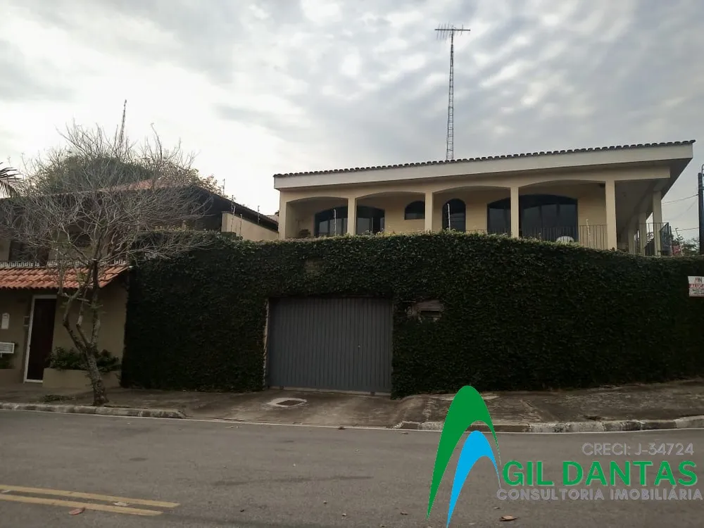 Sobrado, 3 quartos, 339 m² - Foto 1