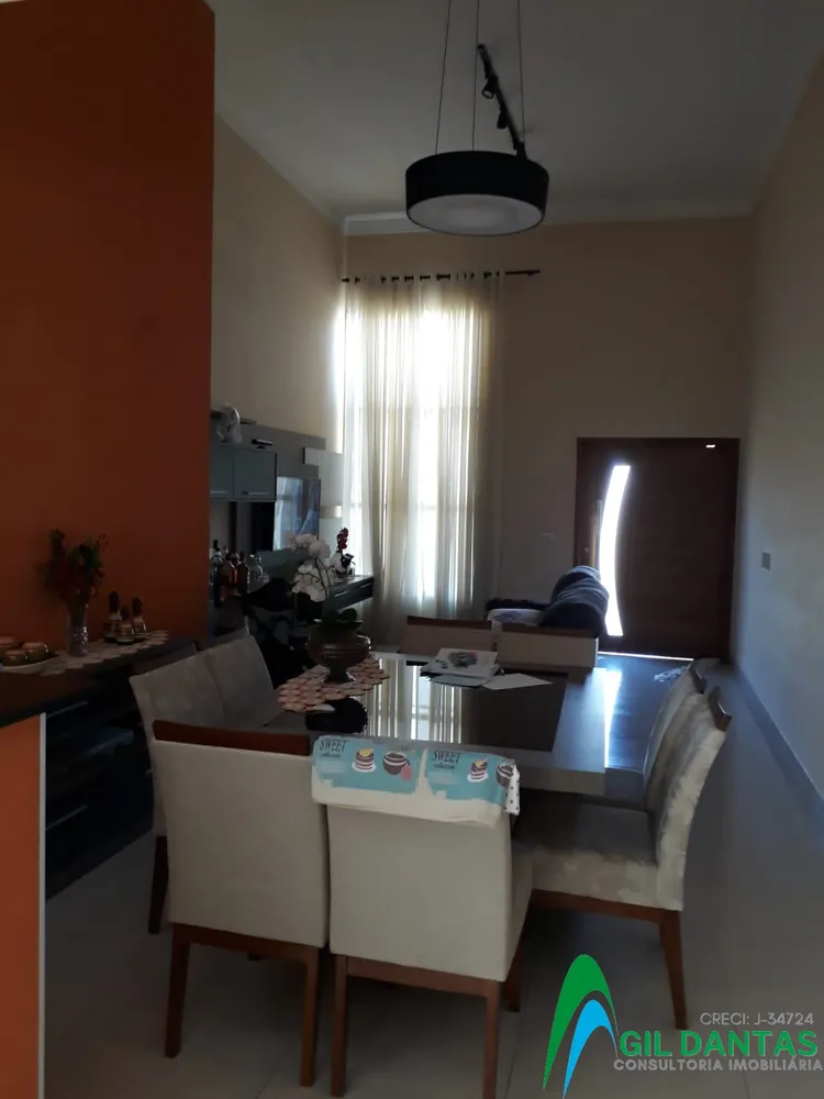 Casa, 3 quartos, 173 m² - Foto 2