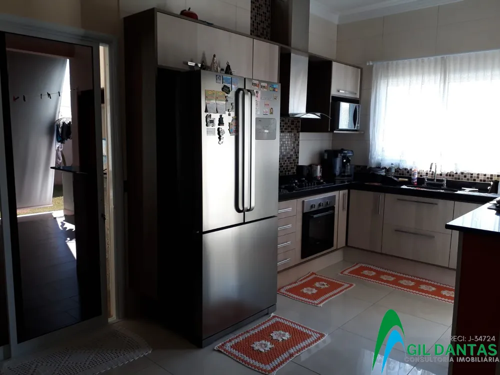 Casa, 3 quartos, 173 m² - Foto 3