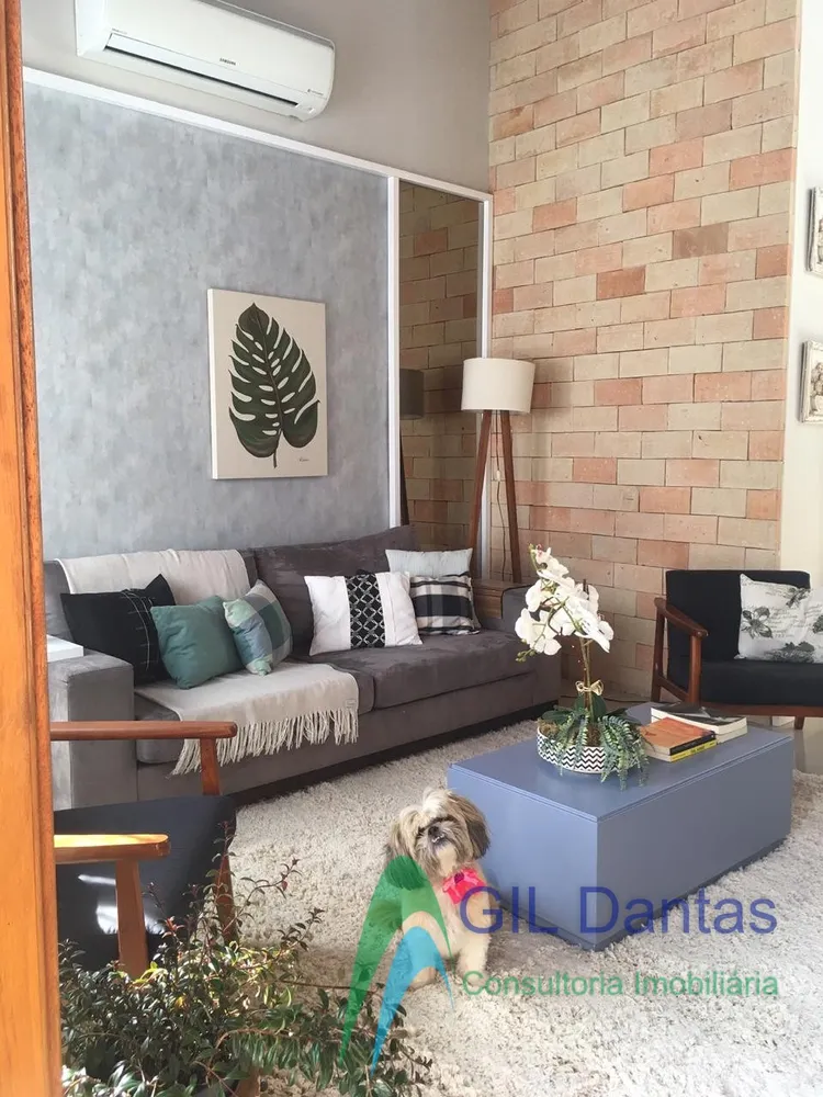 Casa, 2 quartos, 77 m² - Foto 1