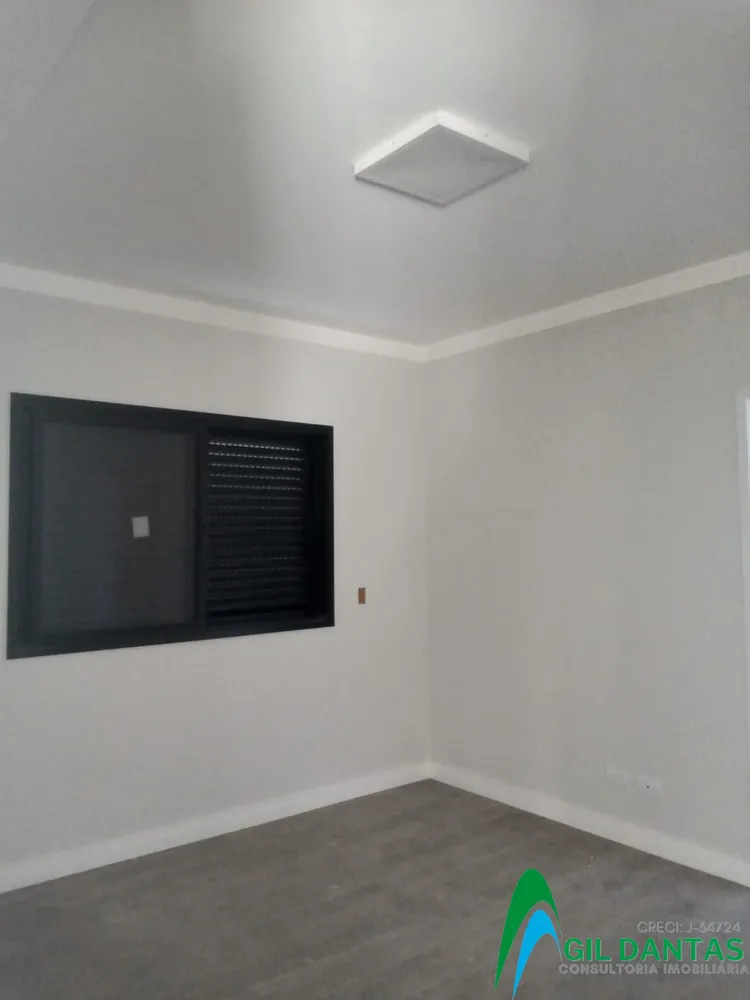 Casa, 4 quartos, 230 m² - Foto 3