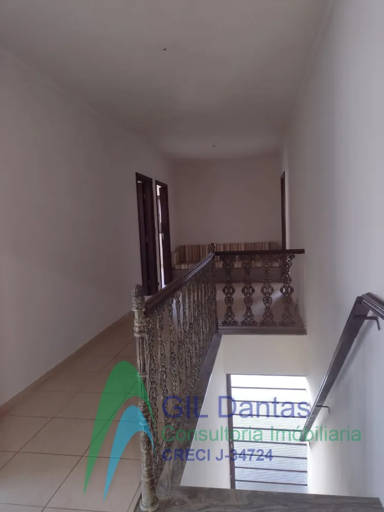 Casa, 4 quartos, 340 m² - Foto 4