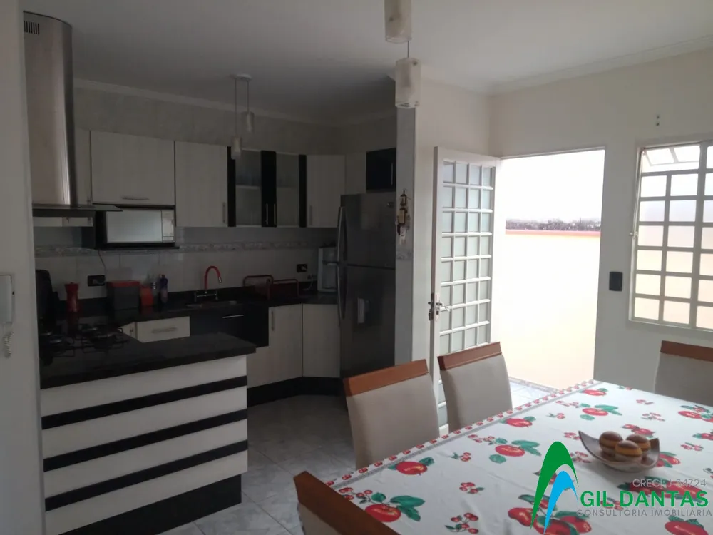 Casa, 3 quartos, 152 m² - Foto 4