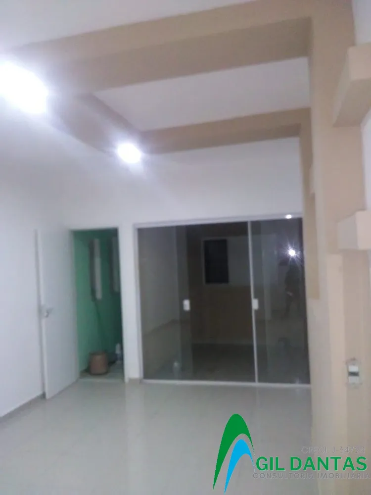 Casa, 2 quartos, 70 m² - Foto 1