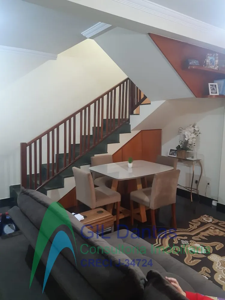 Sobrado, 3 quartos, 175 m² - Foto 1