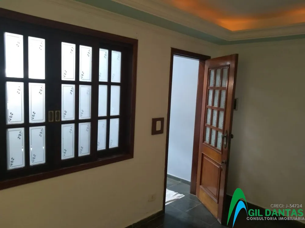 Casa, 3 quartos, 180 m² - Foto 1