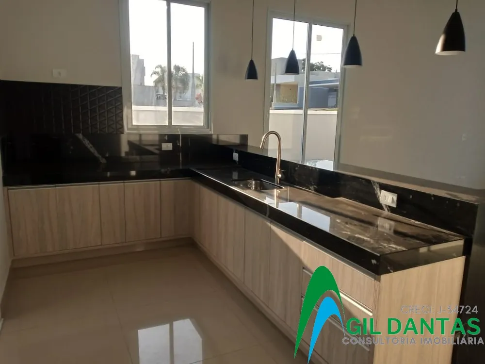 Casa, 3 quartos, 182 m² - Foto 4