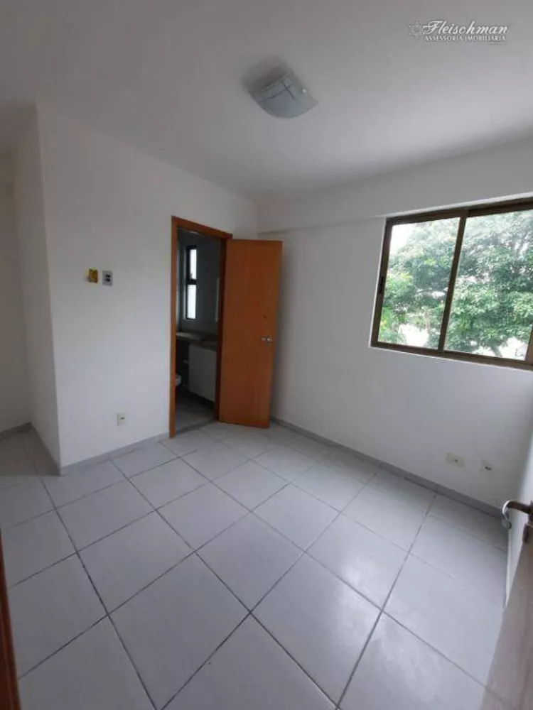 Apartamento à venda com 3 quartos, 90m² - Foto 3