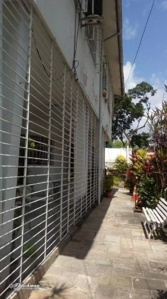 Casa, 6 quartos, 371 m² - Foto 1