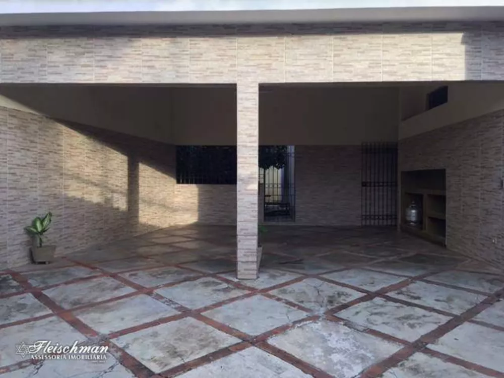 Casa, 5 quartos, 312 m² - Foto 3