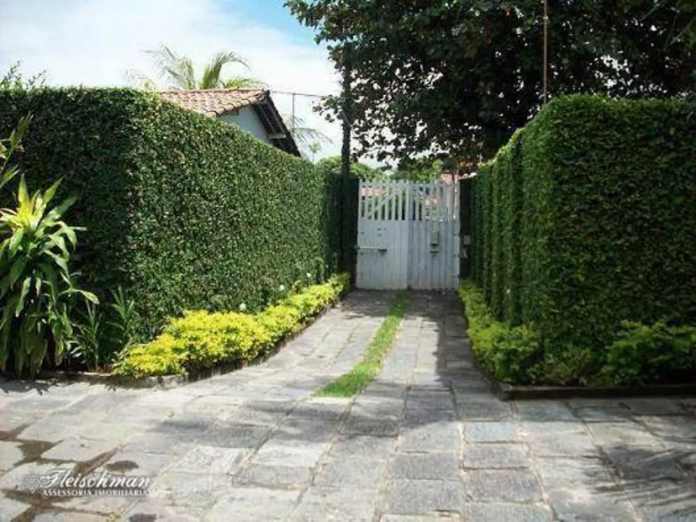 Casa, 5 quartos, 324 m² - Foto 2