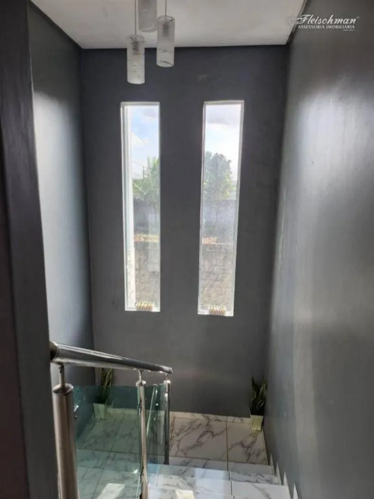 Casa, 4 quartos, 226 m² - Foto 4