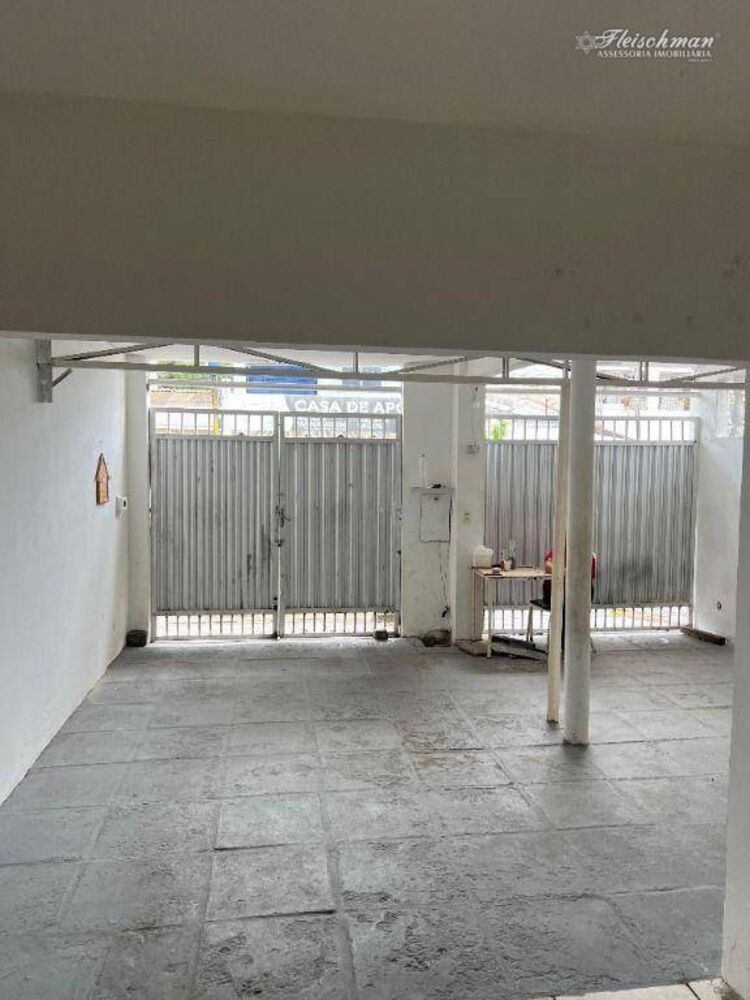 Casa de Condomínio para alugar com 6 quartos, 300M2 - Foto 2