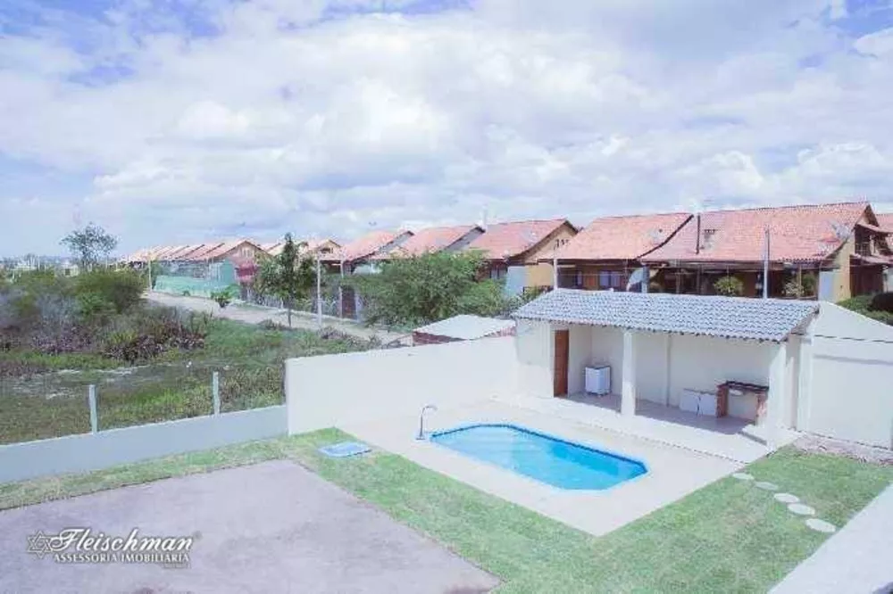 Casa, 4 quartos, 140 m² - Foto 1