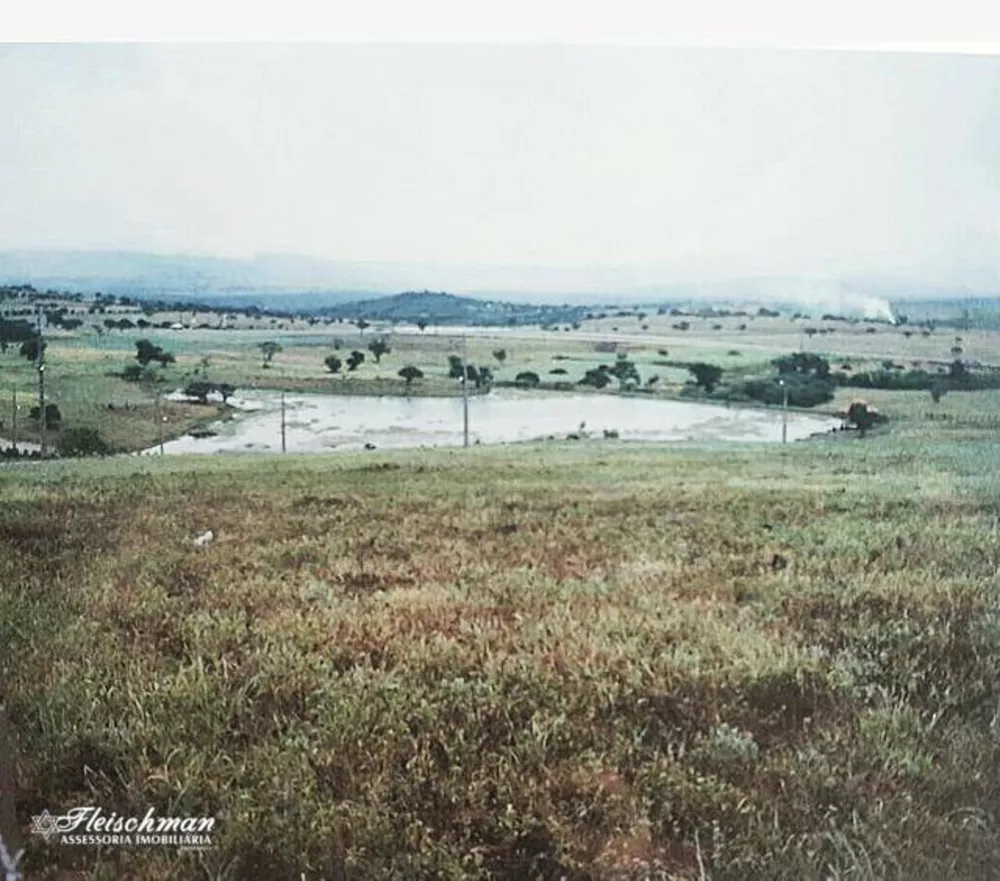 Loteamento e Condomínio, 3700 m² - Foto 2