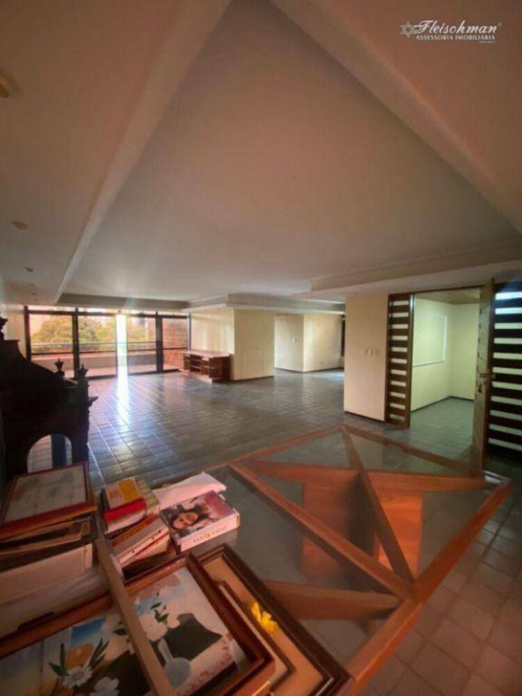 Apartamento, 4 quartos, 268 m² - Foto 2