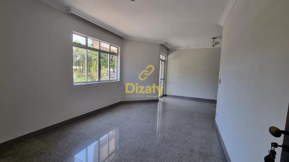 Apartamento à venda com 4 quartos - Foto 2