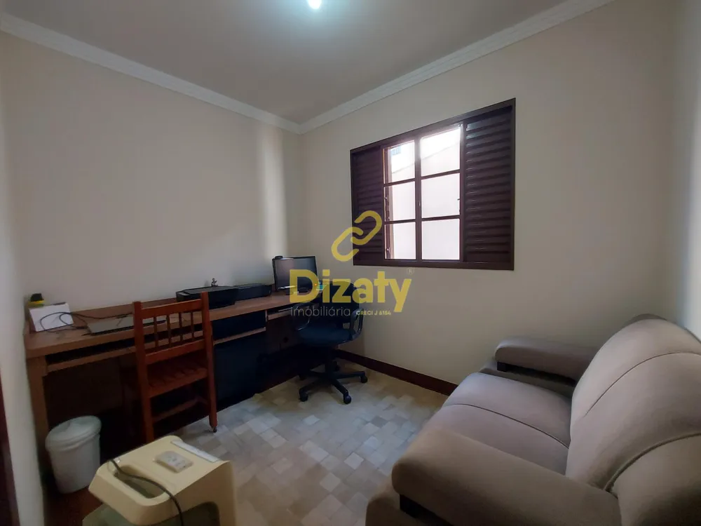 Casa, 4 quartos, 360 m² - Foto 2