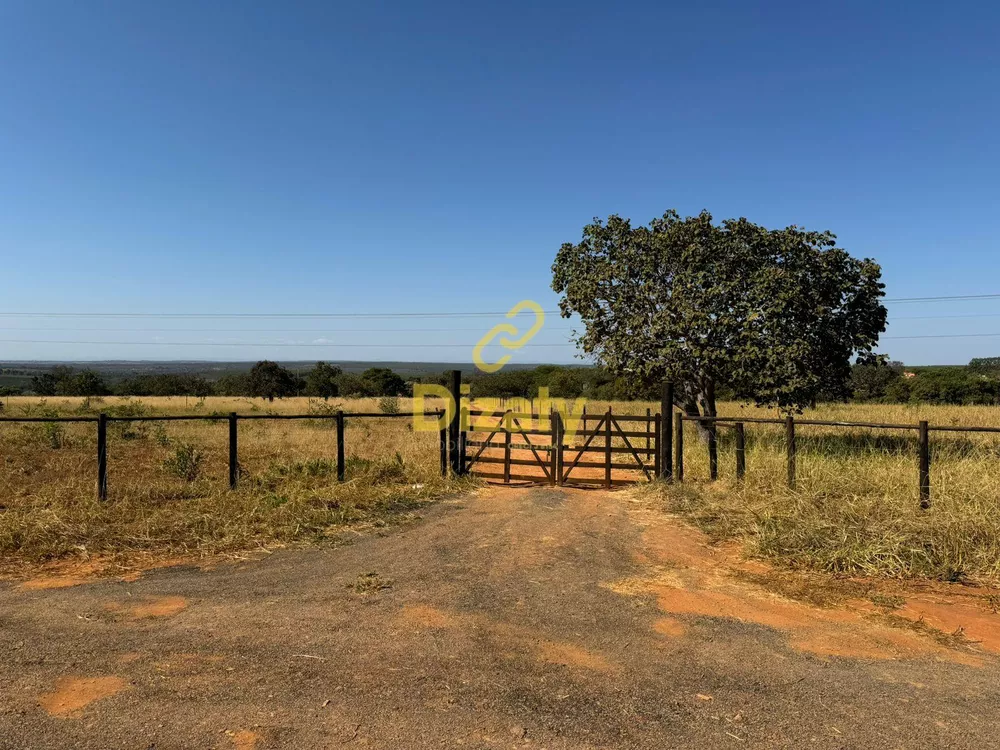 Fazenda à venda, 214000m² - Foto 1