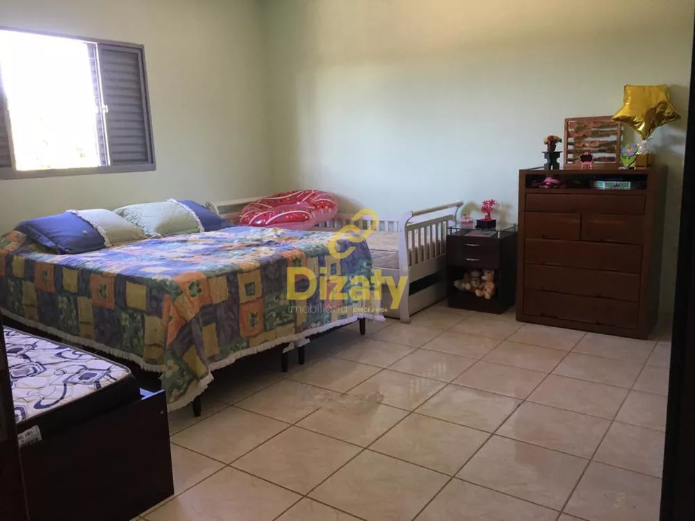 Casa à venda com 3 quartos, 540m² - Foto 8